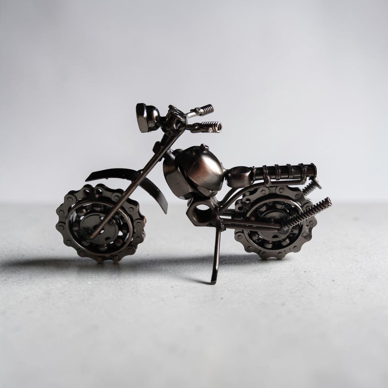 Handmade Metal Motorcycle Showpiece