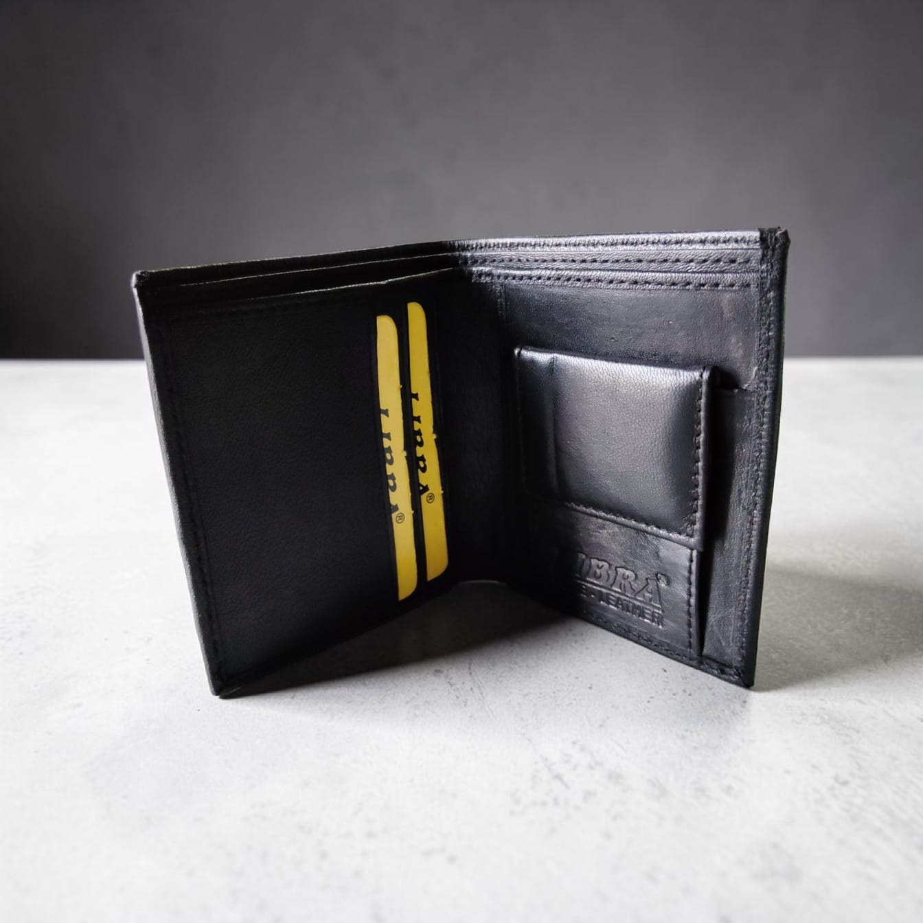 Men's Slim Card Holder Wallet — image 3
